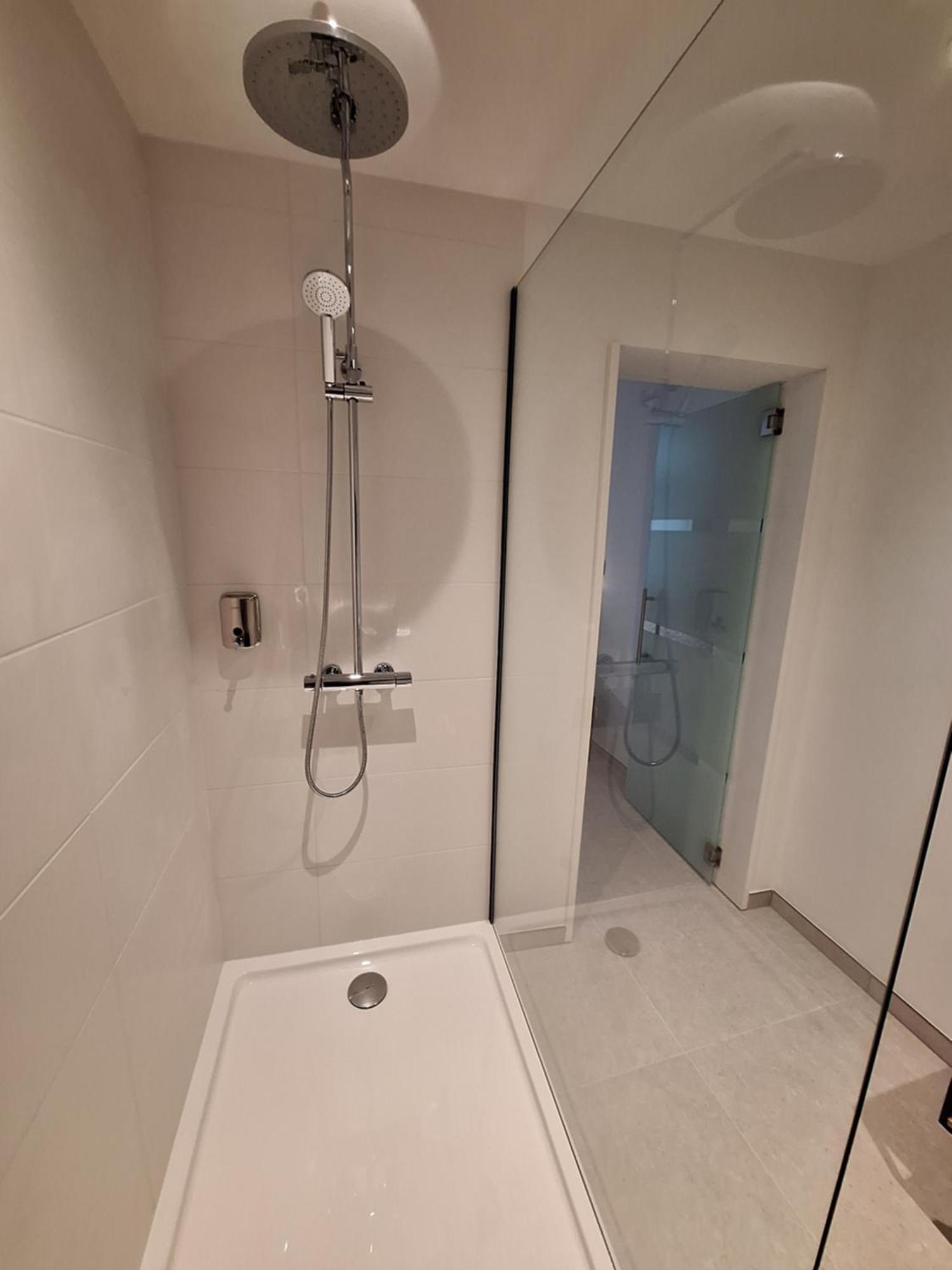Charmant studio avec grande baignoire Namur Extérieur photo
